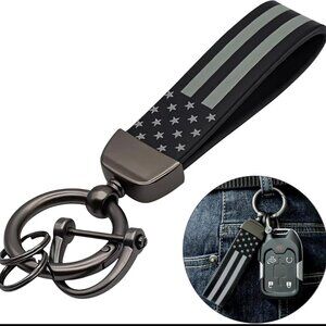NWT American Flag Car Keychain Accessories with Zinc Alloy